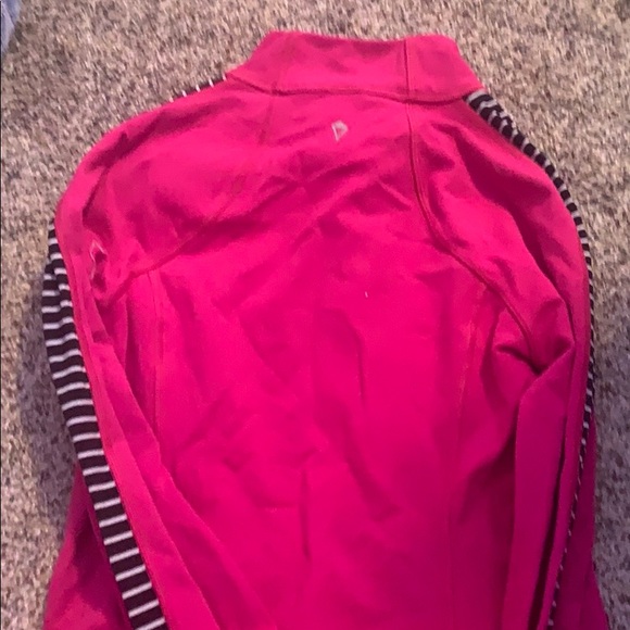 jacket - Picture 3 of 3